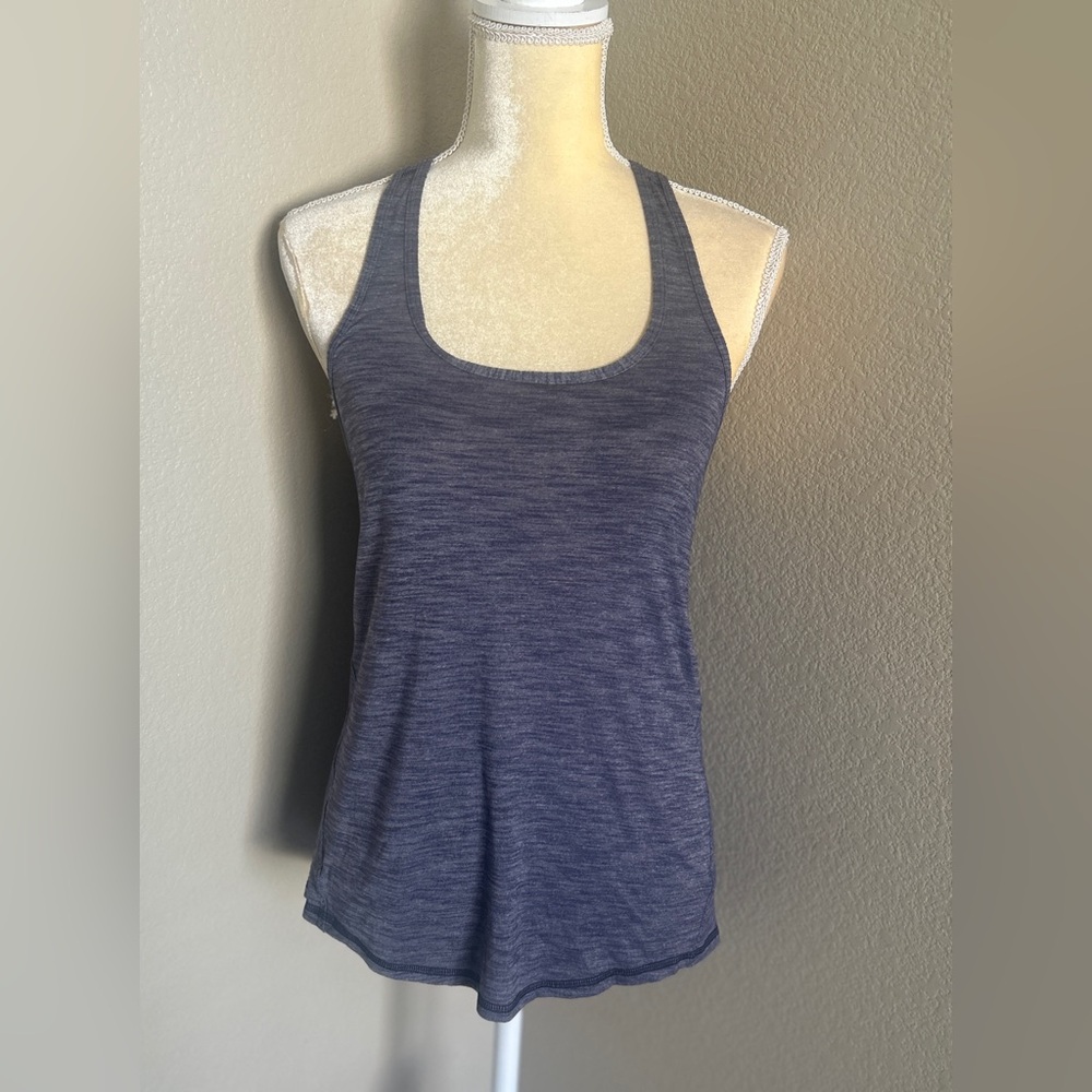 Lululemon Women’s Scoop Neck Tank Top — blue lightweight size S